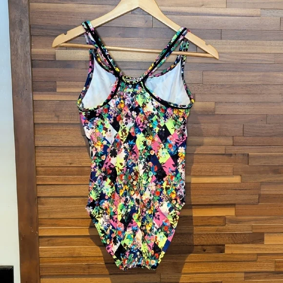 Funkita Size 10 Swimsuit - Picture 3 of 6